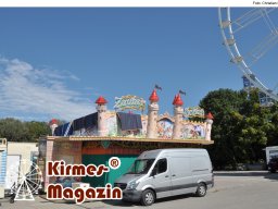 Aufbau des Ingolstädter Herbstvolksfestes 2025