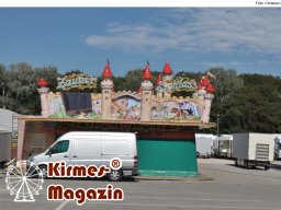 Aufbau des Ingolstädter Herbstvolksfestes 2025