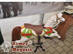 Historische Ausstellung auf dem Ingolstädter Jubiläums-Herbstvolksfest 2025